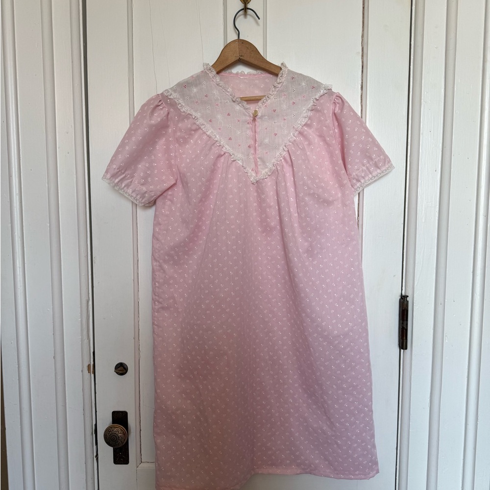 Vintage Pink Nightgown with Lace Collar